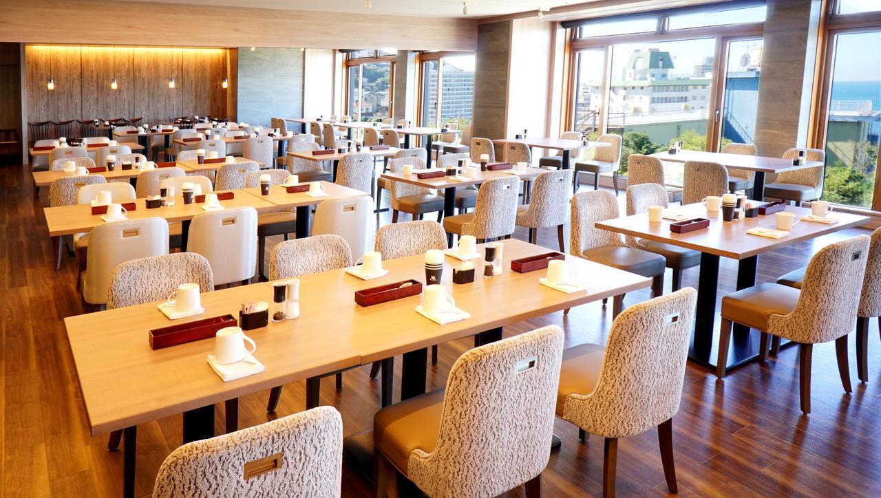 Nanki-Shirahama Marriott Hotel Kültér fotó Interior of a restaurant